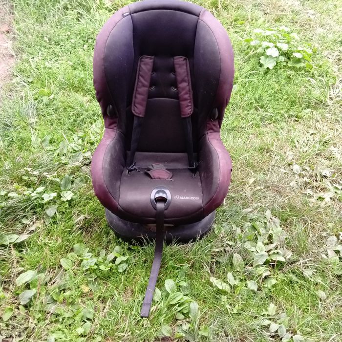 Дитяче автокрісло