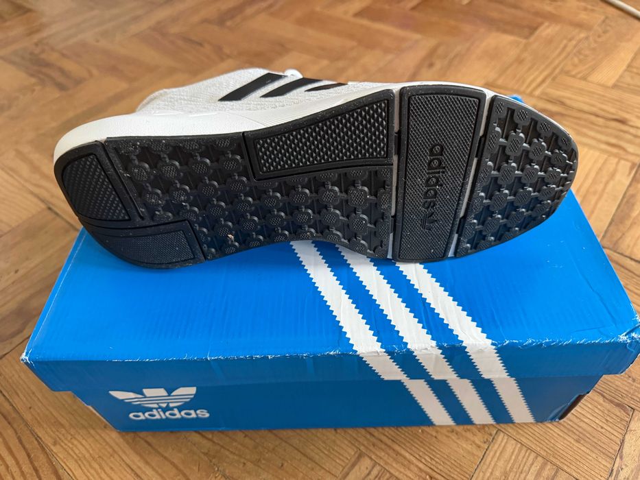 Ténis Adidas Swift Run 22 (nº42)