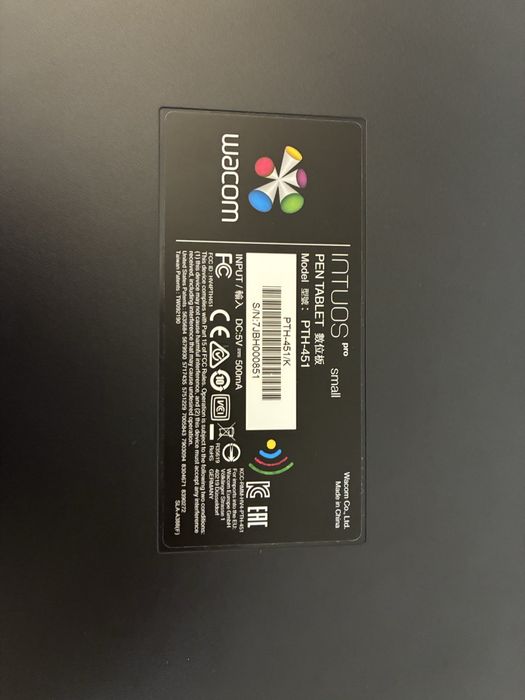 Wacom Intuos Pro Small (PTH-451) Graphics Tablet Professional64284477294082122