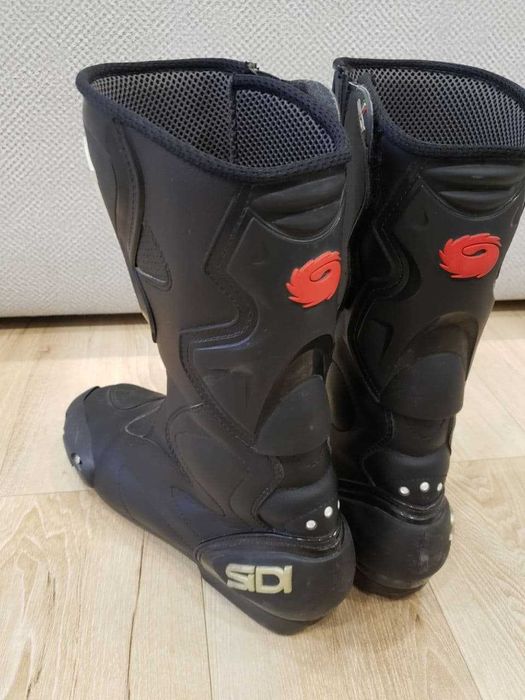 продам мотоботы SIDI