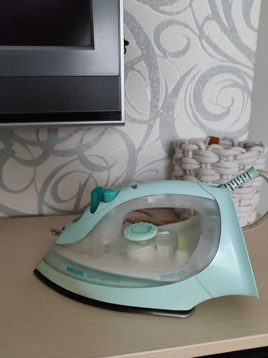 Утюг Philips      бу