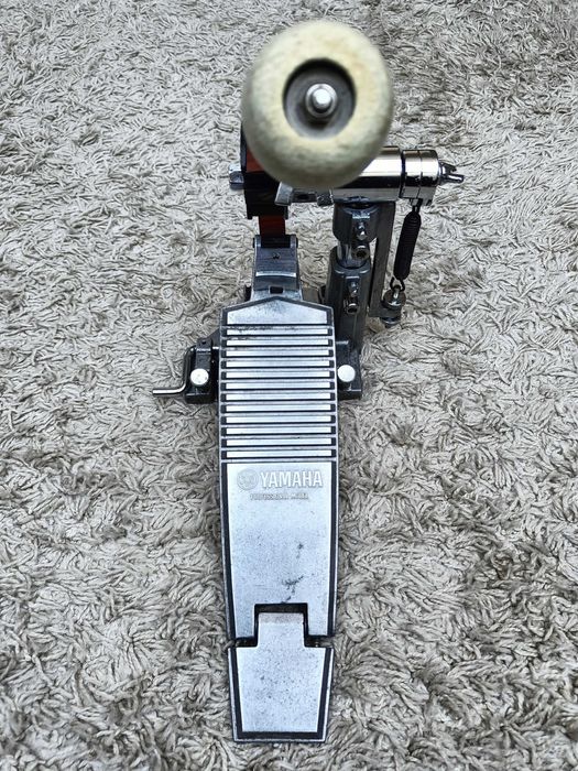 Stopa pojedyncza perkusyjna YAMAHA PROFESSIONAL MODEL FP-910