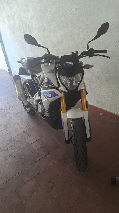 BMW G 310R impecável