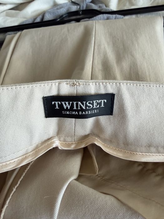 Женский брючный костюм Twinset в молочном цвете, размер S