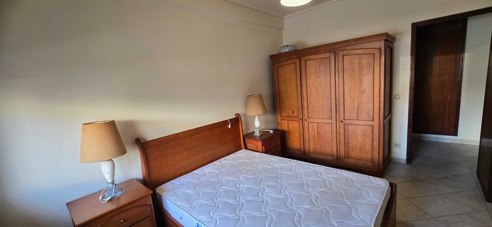 Apartamento T 2  , Aveiro Glicínias, mobilado e renovado arrenda-se