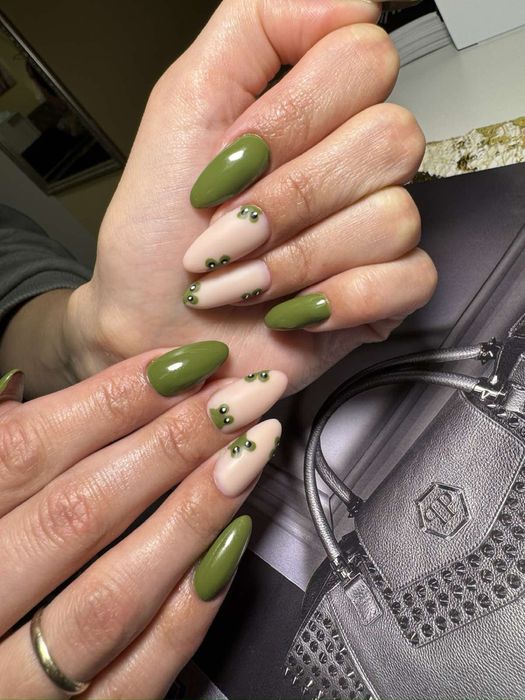 Маникюр, Педикюр, Наращивание ногтей, Подолог, Нарощування нігтів