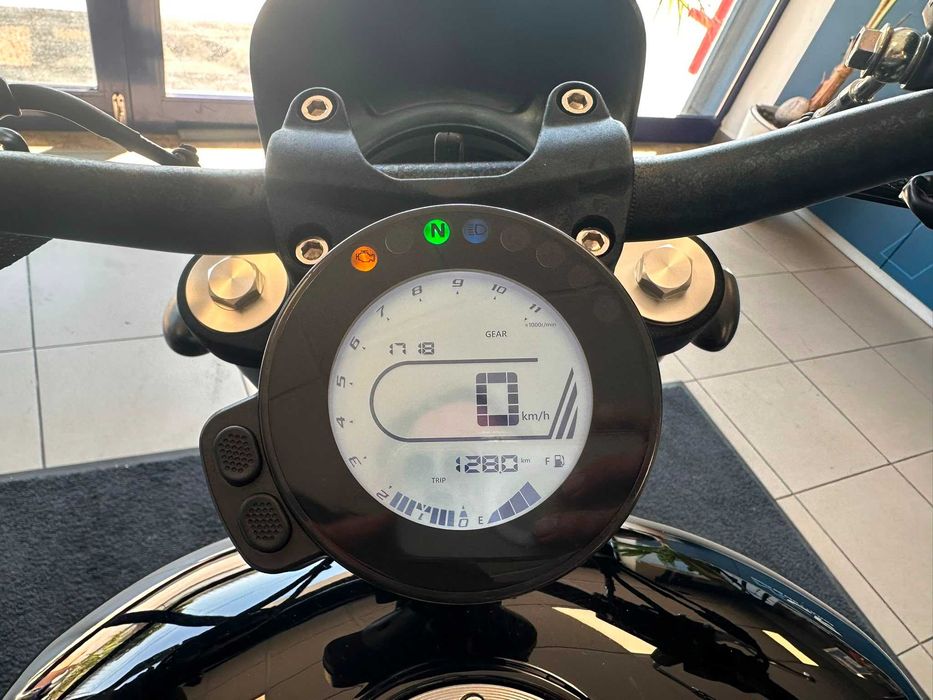 Keeway RK V125C de 2025 Salvado