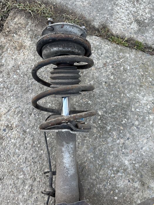 Zawieszenie zwrotnica prawy przód lewy przód komplet