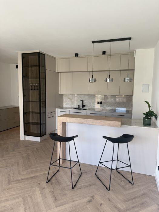 Apartament Zacisze z balkonem i widokiem na góry