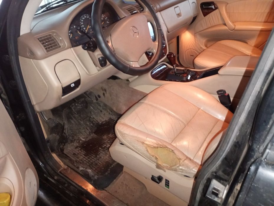 Продам автомобіль Мл 270