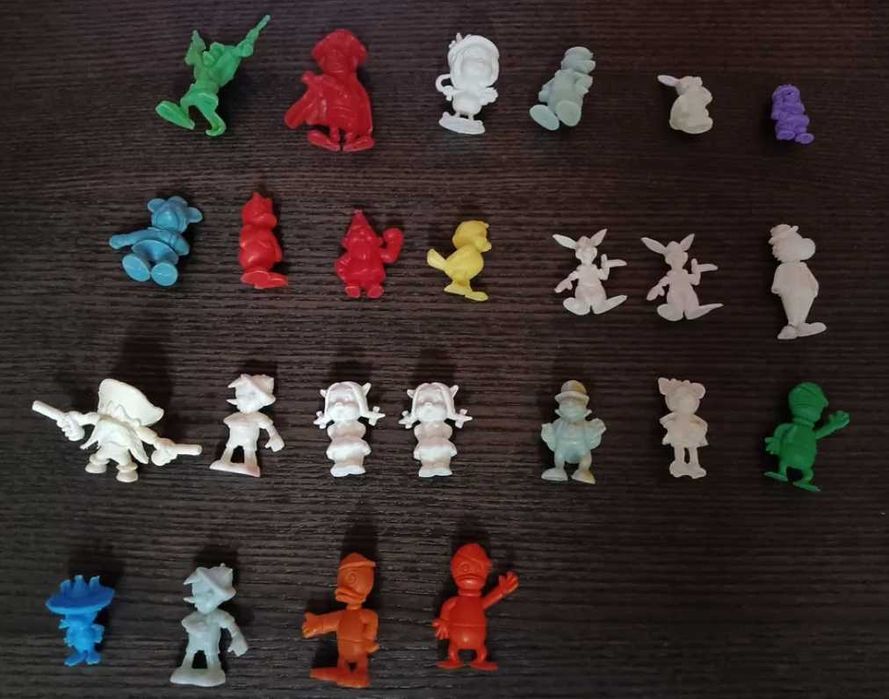 Bonecos Monocromáticos bonecos várias colecções e temas