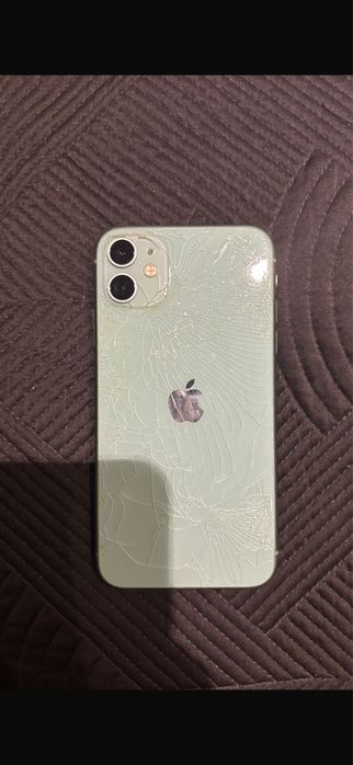 Iphone 11 com 128 GB