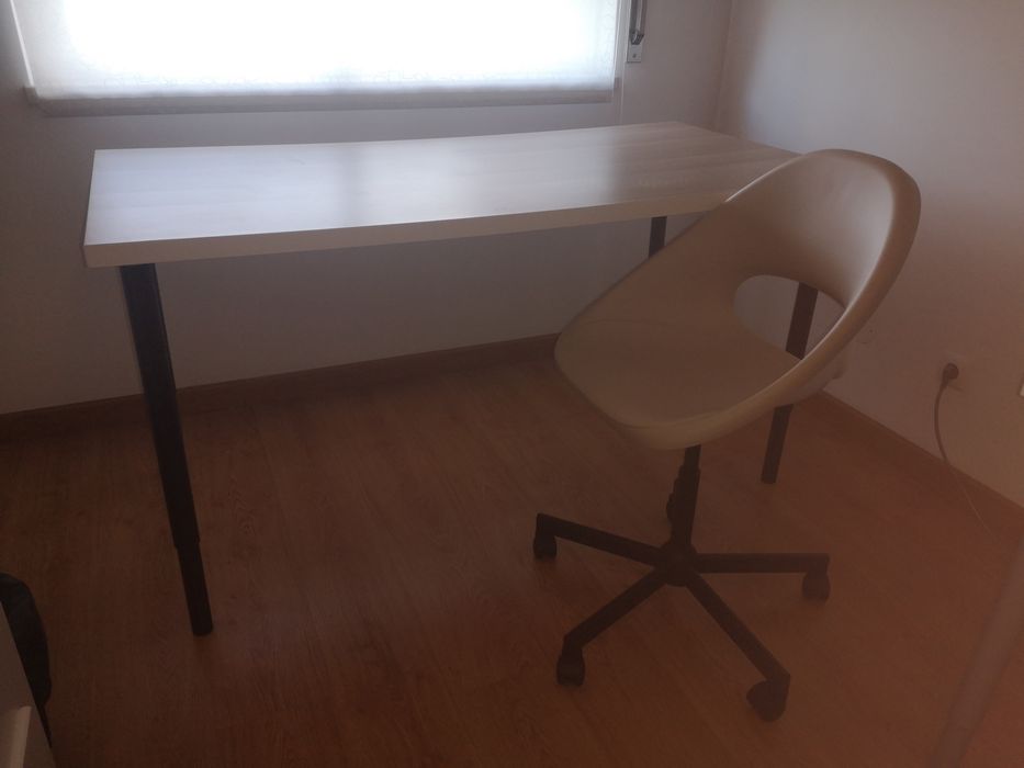 Pack mesa e cadeira ikea