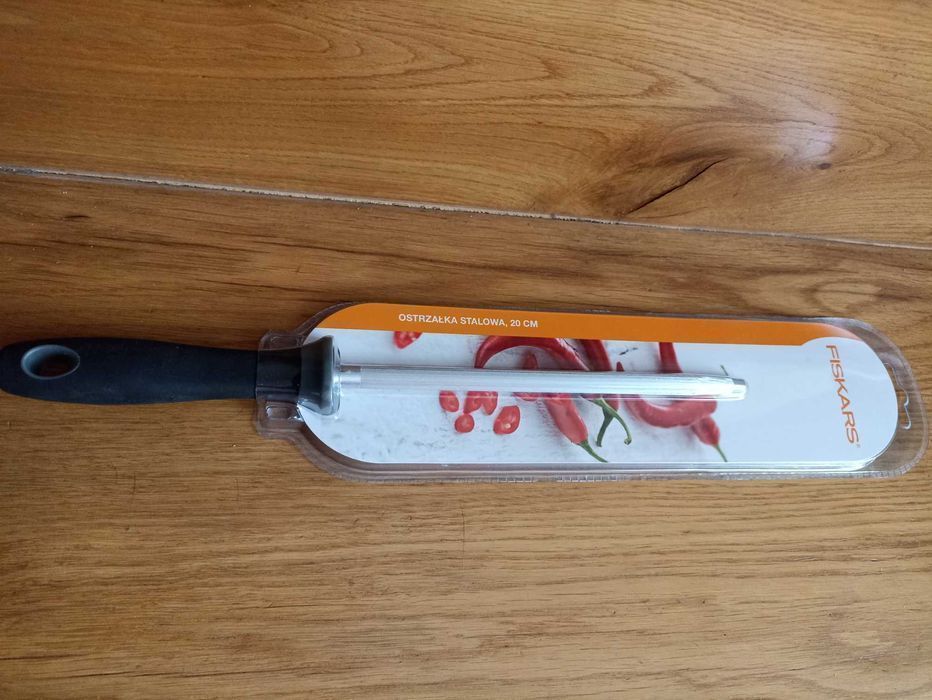 Ostrzałka fiskars stalowa do noży 20 cm nowa