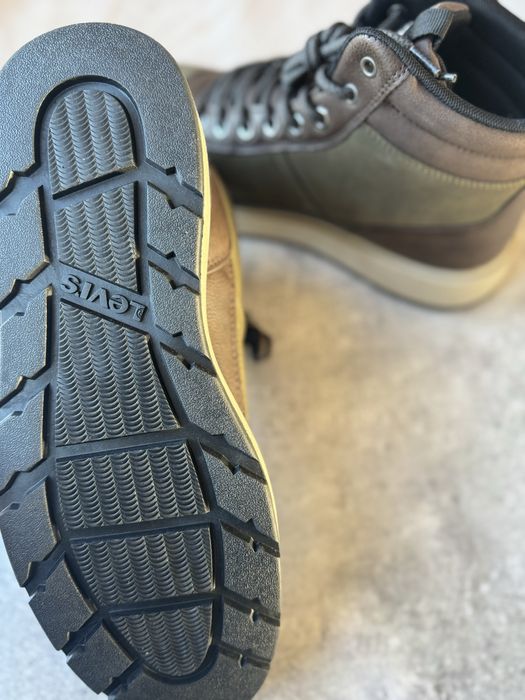 Черевики чоботи  мужские ботинки Levis