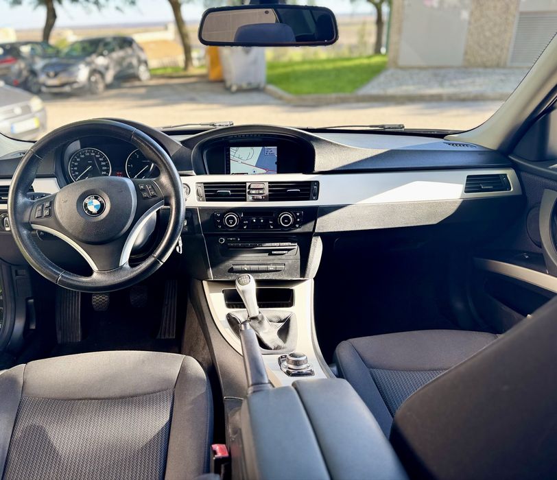 BMW 318D 2012/12 2 Proprietarios