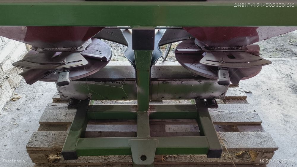 Rozsiewacz Arnasz 10-18m 2020r