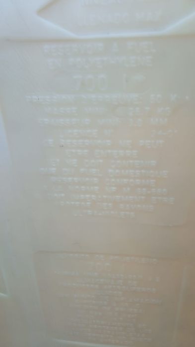 Depósito de 700 litros