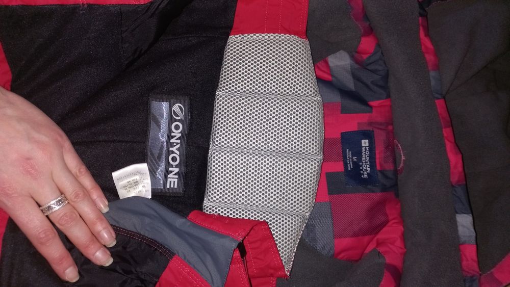 Лыжный костюм на флисе  Xl ,50р ,Mountain Warehouse на  175+см