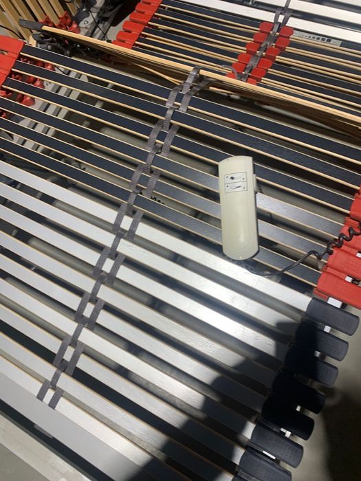 Stelaże elektryczne 90cm unoszone na pilot