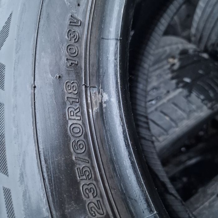 Opony 235/60 R18 Bridgestone Dueler H/P Lato