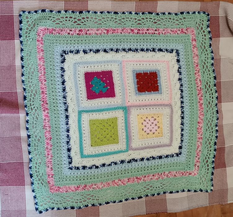 Пледы крючком ручной работы