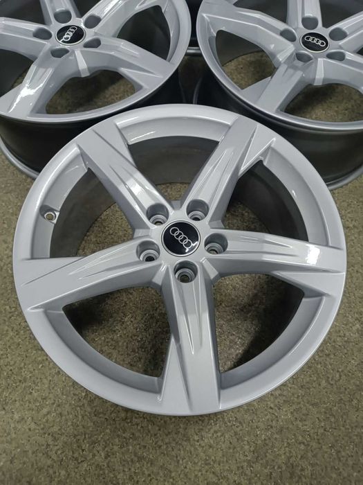 Диски 5*112 R18 DIA66,6 ET39 8J оригінал Audi VW Skoda
