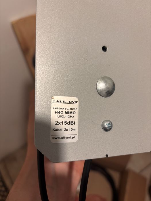 Antena H4G MIMO 2x15dBI + zestaw montażowy