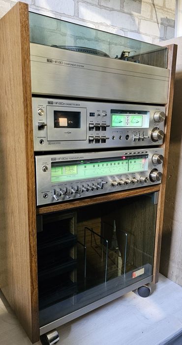 Стійка/ресивер  8032/вініловий програвач/касетна дека ITT,з Німеччини