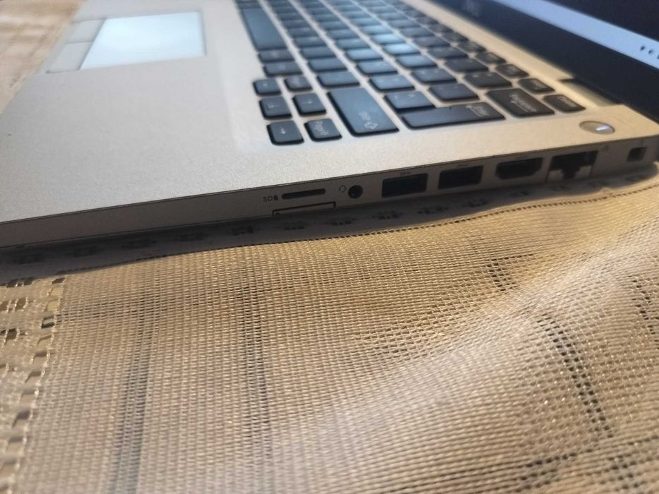 Portátil Dell Latitude 5410 em ótimo estado!