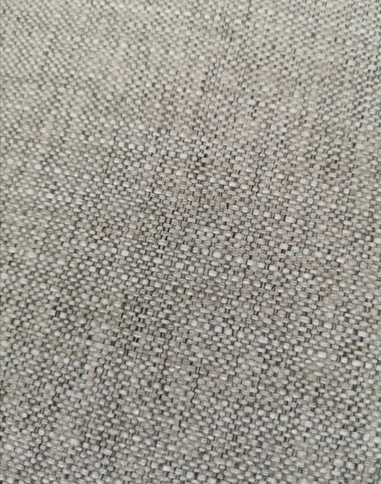 Sofá totalmente novo, bancos deslizante, apoios cabeça ajustáveis