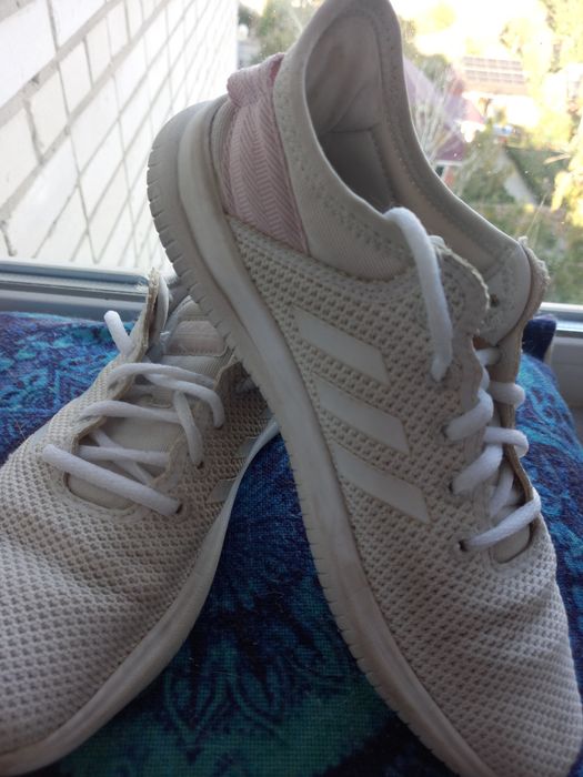 Кроссовки Adidas cloudfoam 37,5 унисекс