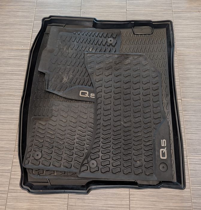Dywaniki Mata Bagażnika Audi Q5 FY Oryginalne