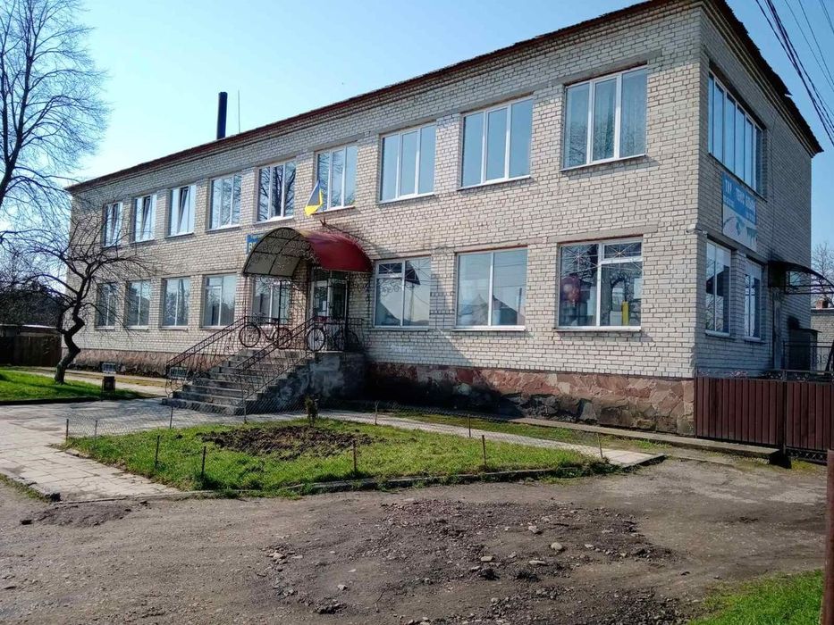 Продам комерційне приміщення