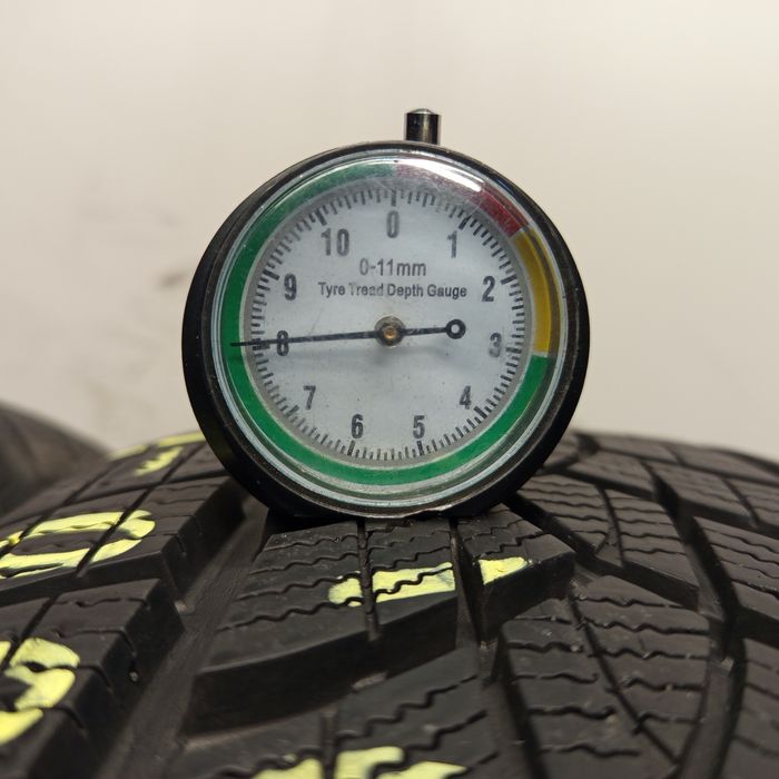 225/60R18 Goodyear UltraGrip Performance+ SUV