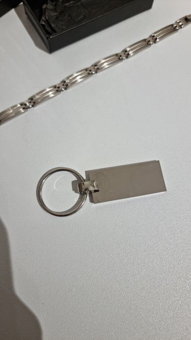 Pulseira Giorgio Armani + porta-chaves
