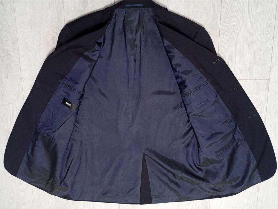 HUGO BOSS чоловічий шикарний піджак 100% преміальна шерсть L-XL