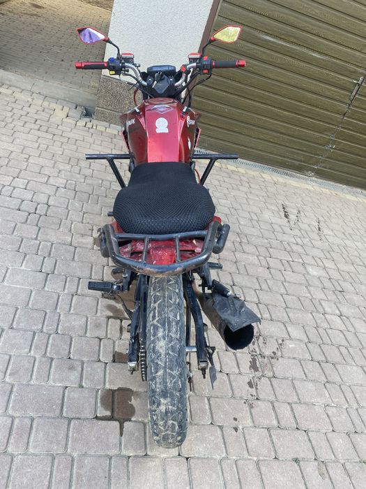 Продам мотоцикл спарк 200