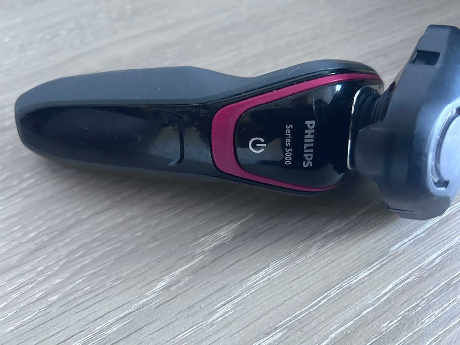 Golarka elektryczna Philips Series 5000 S5130/06 + akcesoria