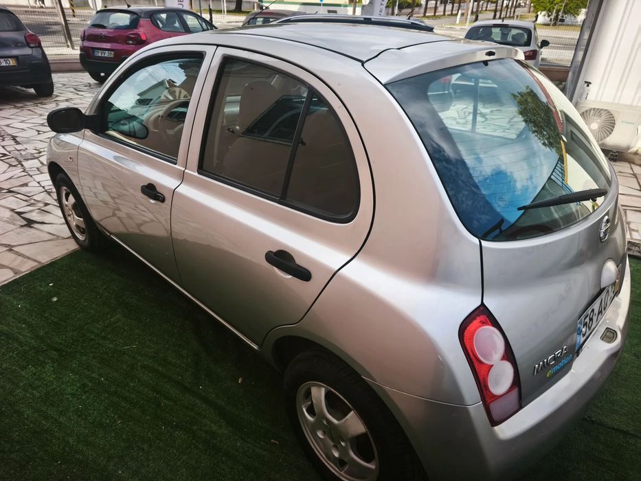 Nissan Micra 1.0 Emotion AC foto 5