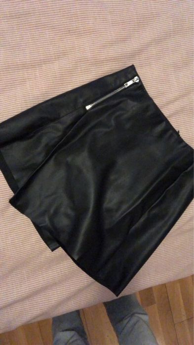 Saia Calção de Pele NOVA
