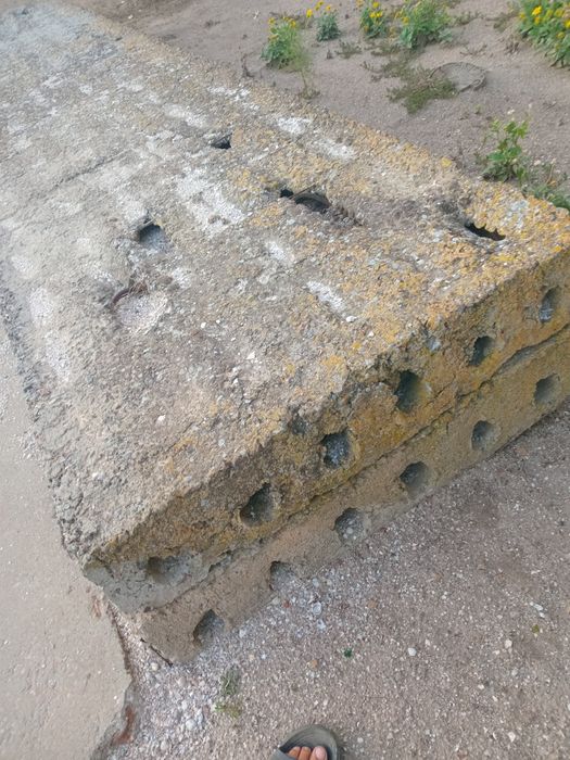 Продам плиты 6 метровые