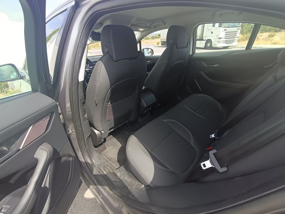 Jaguar I-Pace EV400 AWD S