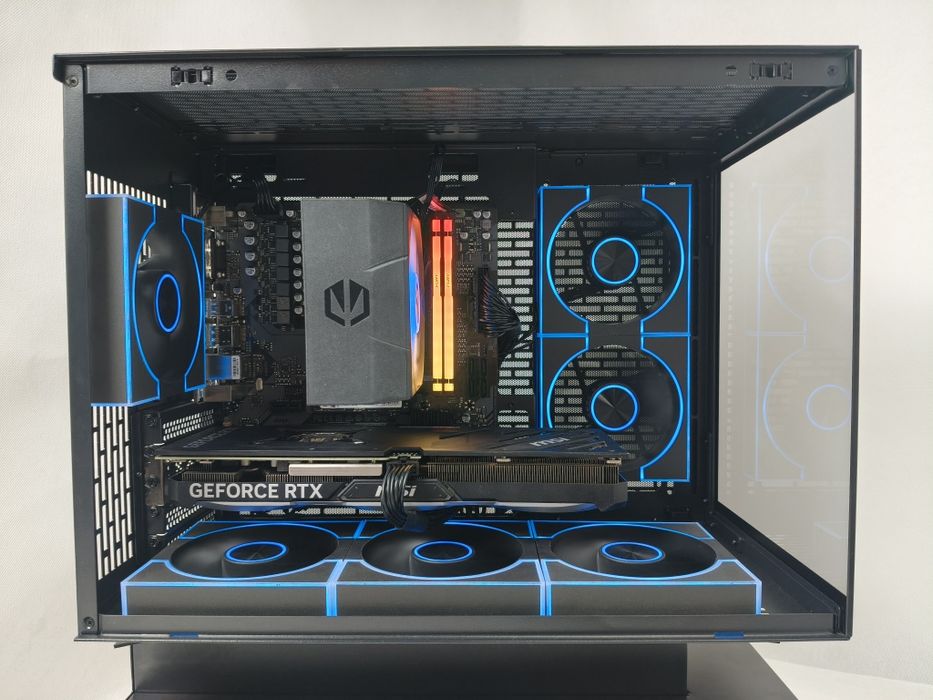 Komputer Gamingowy Ryzen 9 9900X3D,RTX 5070,64 GB 6000 RGB,SSD,Win 11