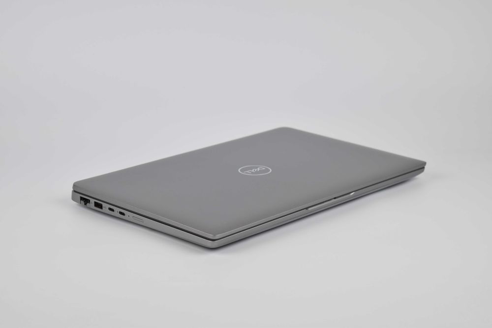 Dell Latitude 5440 i5-1345U 16гб ssd 256/512 гб 14" IPS FHD Ноутбук