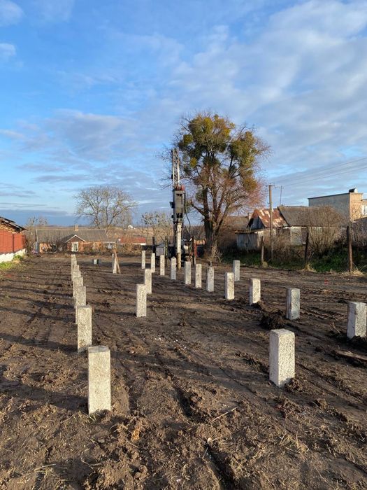 Залізобетонна свая С50.25-3