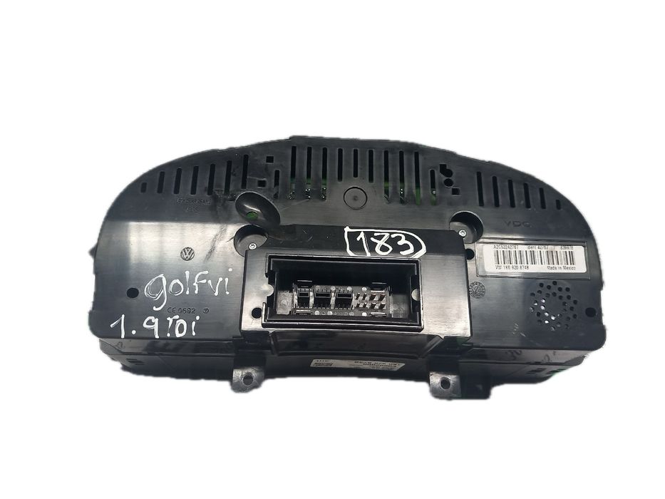 Quadrante / painel de instrumentos VOLKSWAGEN Golf VI (5K1)