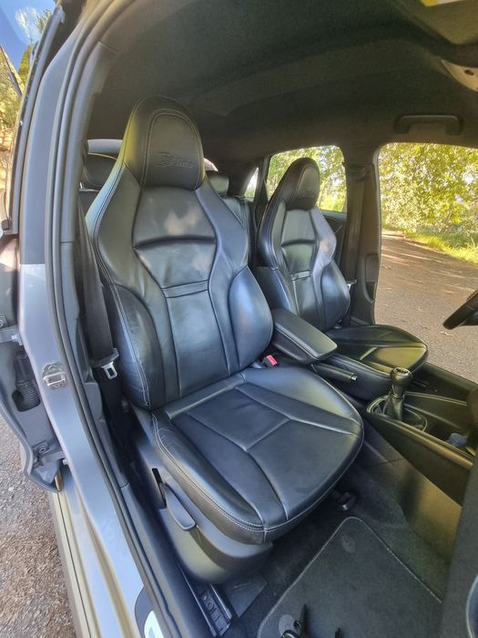 Audi A1 1.6 TDI Sportback S line – 2015  Impecável