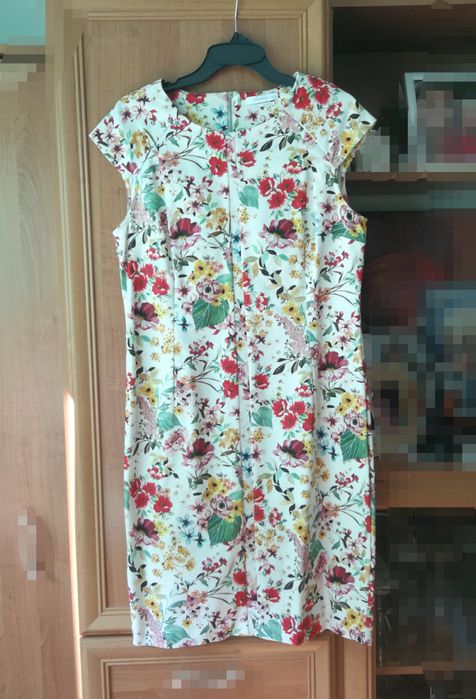 Piękna Sukienka - L