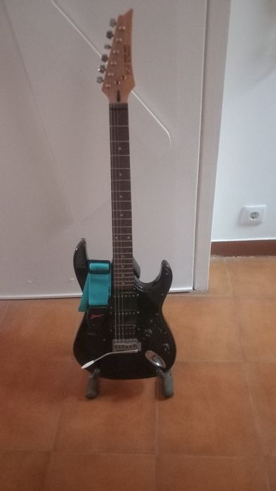 Viola elétrica ibanez